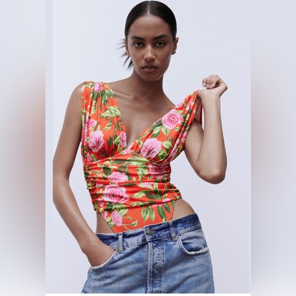 Zara orange floral multi PRINTED DRAPED plunge front BODYSUIT size medium new‎ - Picture 2 of 9